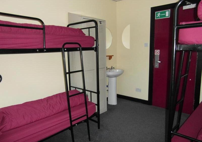 اتاق چهار تخته با دستشویی مشترک, Belfast International Youth Hostel