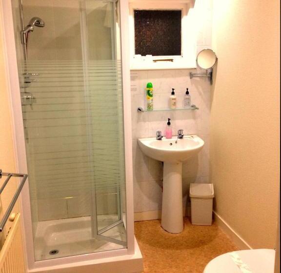 Apartament 1 Dormitori, Buttonboss Lodge B&b