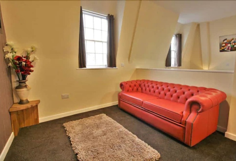 סוויטה, Central Hotel Gloucester By Roomsbooked