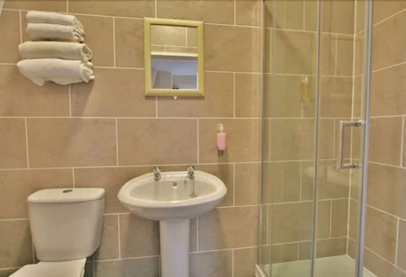 סוויטה, Central Hotel Gloucester By Roomsbooked