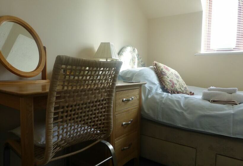 Номер Стандарт Индивидуальный Совместная Ванная, Diana S Bed And Breakfast