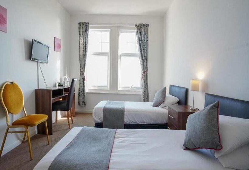 Quarto Familiar Deluxe, OYO Shanklin Beach