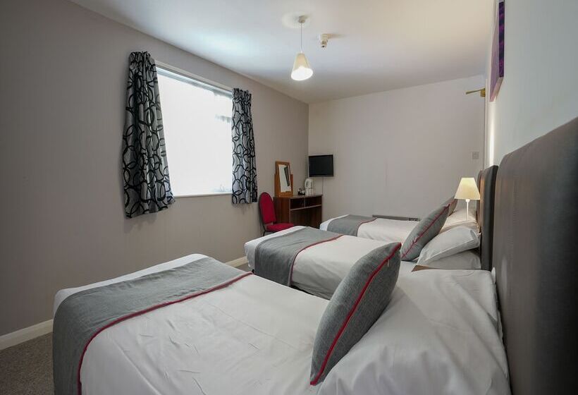Quarto Triplo Standart, OYO Shanklin Beach