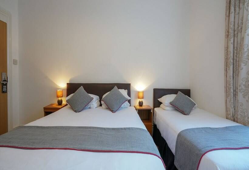 Quarto Familiar, OYO Shanklin Beach