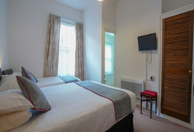 Quarto Familiar, OYO Shanklin Beach