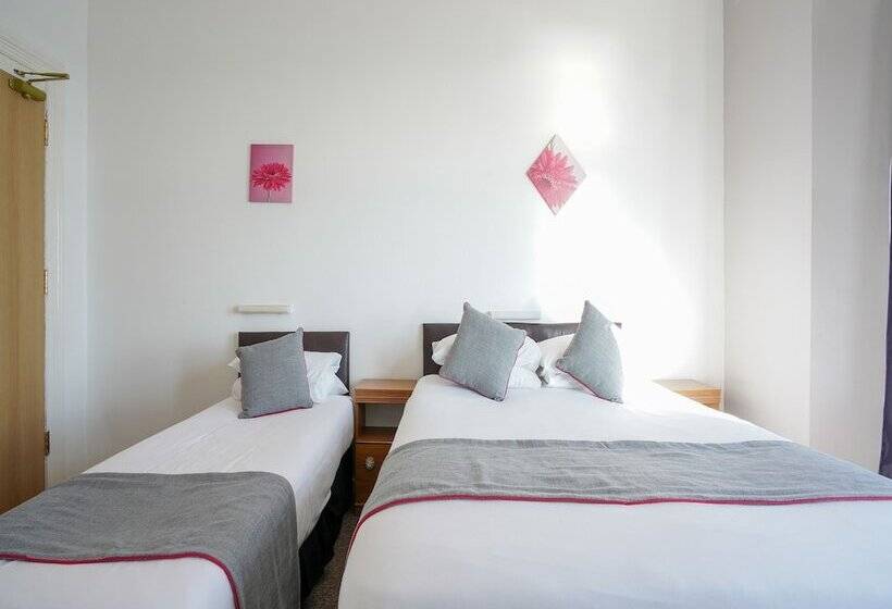 Quarto Familiar, OYO Shanklin Beach