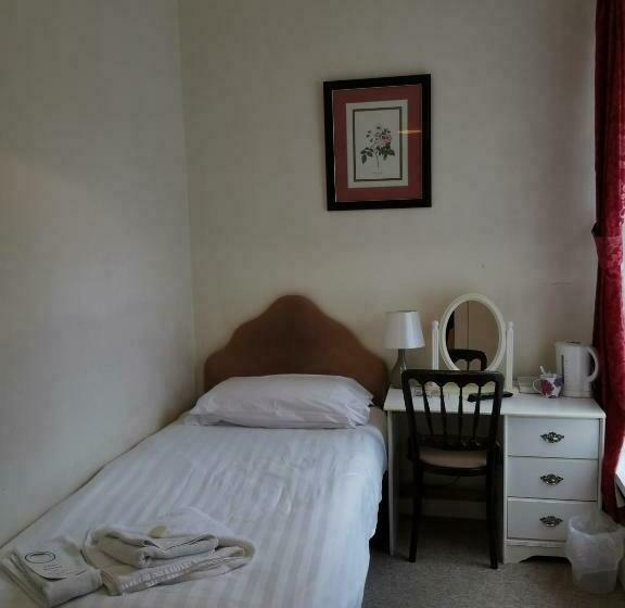 غرفة قياسية فردية, Royal Pier