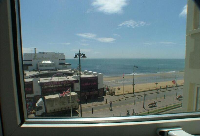 غرفة قياسية مطلّة علي البحر, Royal Pier