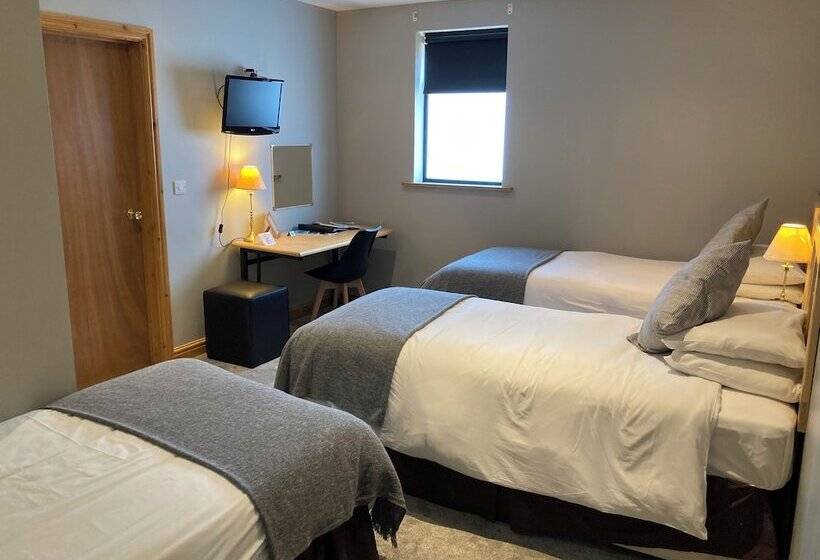 스탠다드 트리플 룸, The Sleepwell Inn