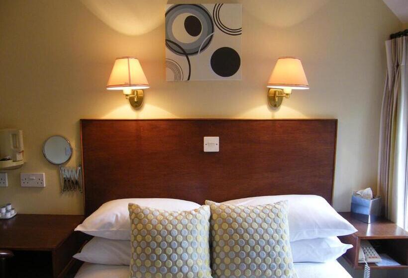 חדר בסיסי, Tumbling Weir