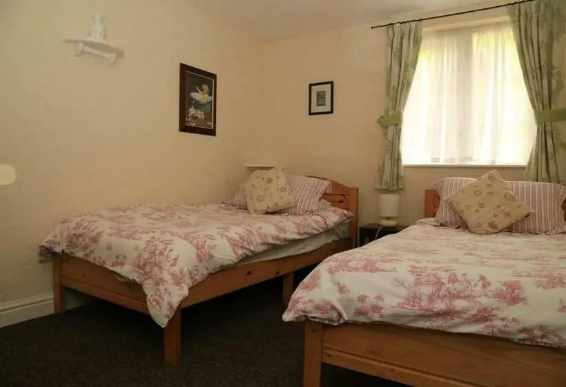スタンダードルーム, Ladywood House Bed And Breakfast