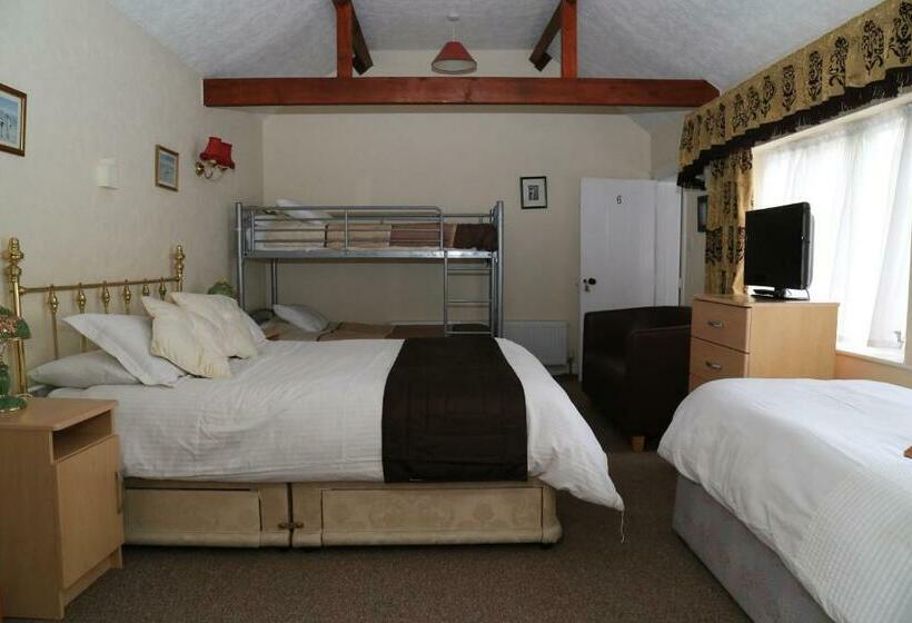 Family Suite, Ladywood House Bed And Breakfast
