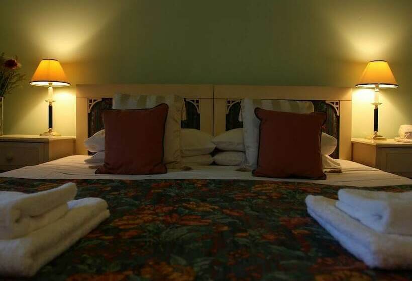 חדר משפחתי נוף לים, Coorie