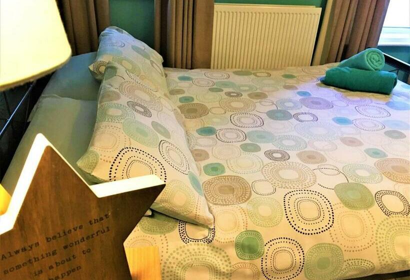 Pokój Standard, Portrush Holiday Hostel Guesthouse