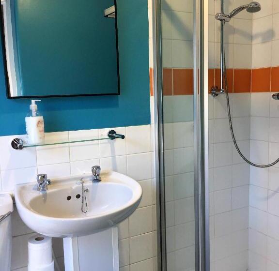 Pokój Standard, Portrush Holiday Hostel Guesthouse