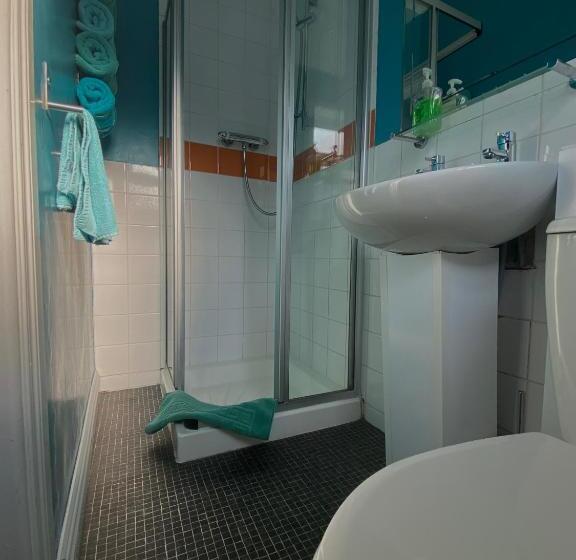 חדר סטנדרט לארבעה, Portrush Holiday Hostel Guesthouse