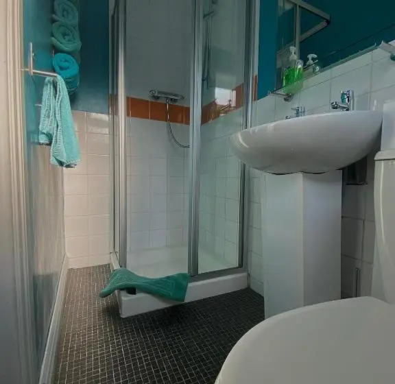 スタンダード４人部屋, Portrush Holiday Hostel Guesthouse