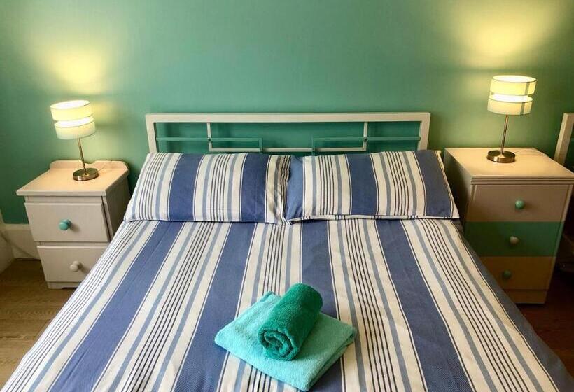 Pokój Standard, Portrush Holiday Hostel Guesthouse