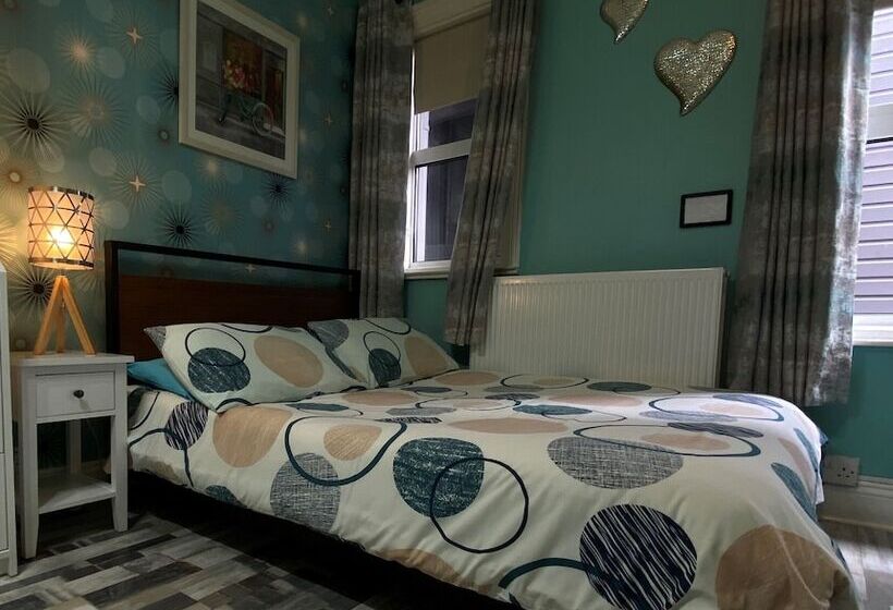 Pokój Standard, Portrush Holiday Hostel Guesthouse