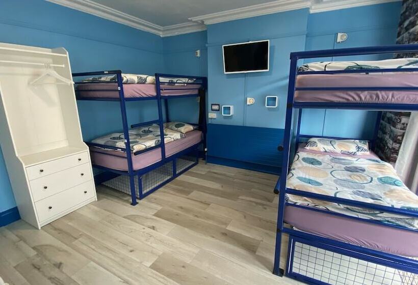 סוויטה משפחתית, Portrush Holiday Hostel Guesthouse