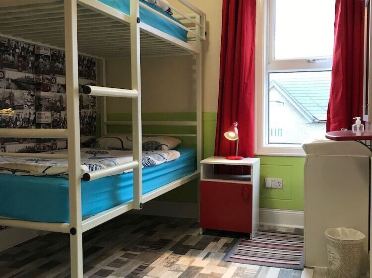 חדר סטנדרט חדר אמבטיה משותף, Portrush Holiday Hostel Guesthouse
