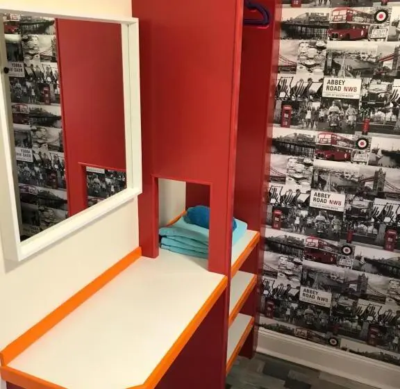 バス共有のスタンダードルーム, Portrush Holiday Hostel Guesthouse