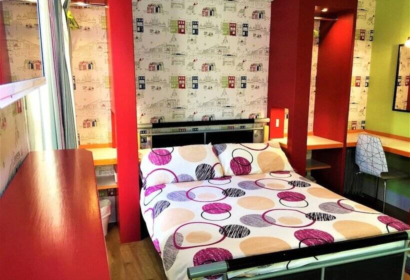 חדר סטנדרט לארבעה, Portrush Holiday Hostel Guesthouse