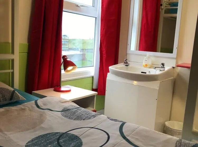 バス共有のスタンダードルーム, Portrush Holiday Hostel Guesthouse