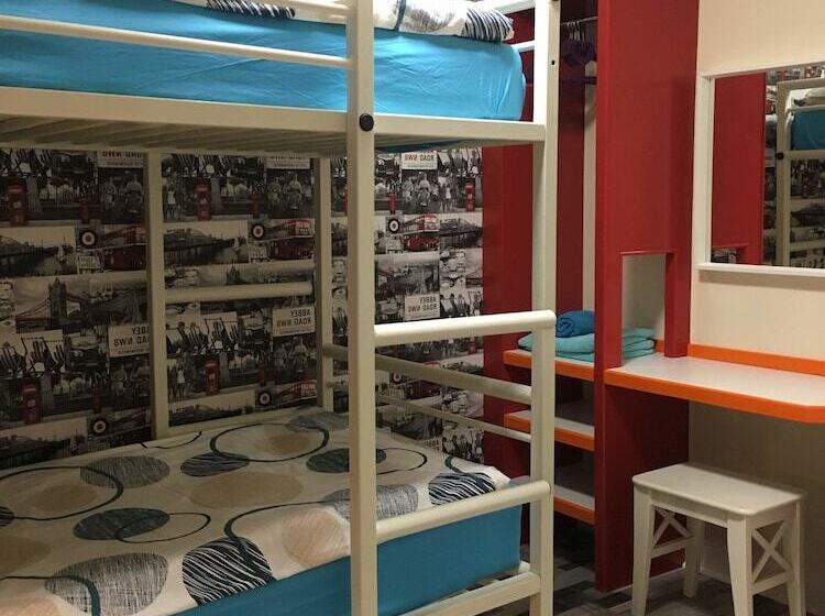 Pokój Standard Wspólna Łazienka, Portrush Holiday Hostel Guesthouse