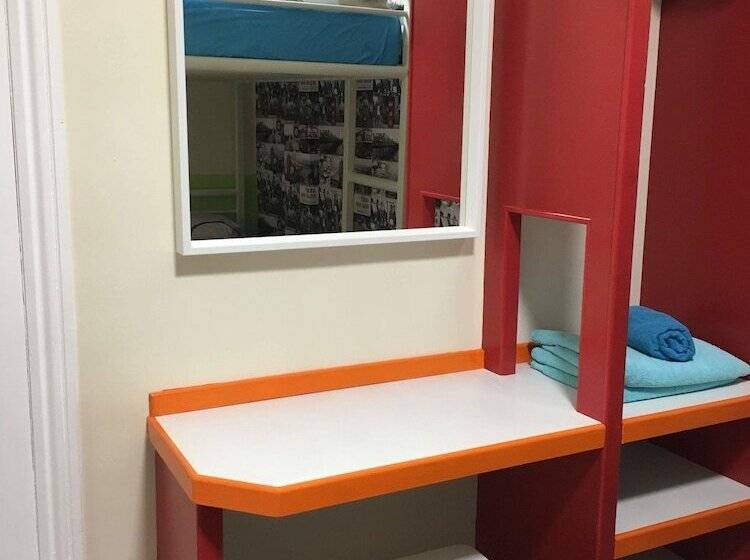 Pokój Standard Wspólna Łazienka, Portrush Holiday Hostel Guesthouse