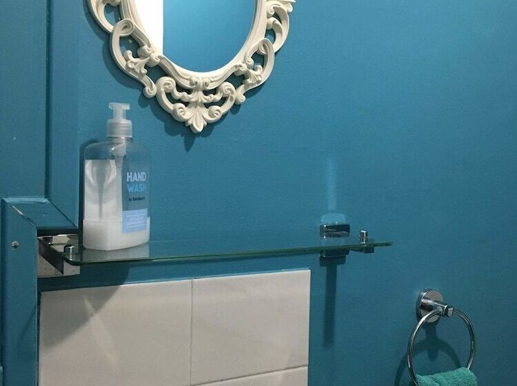 Pokój Standard Wspólna Łazienka, Portrush Holiday Hostel Guesthouse