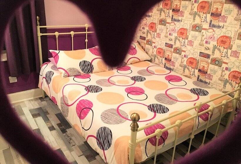 Pokój Standard Wspólna Łazienka, Portrush Holiday Hostel Guesthouse