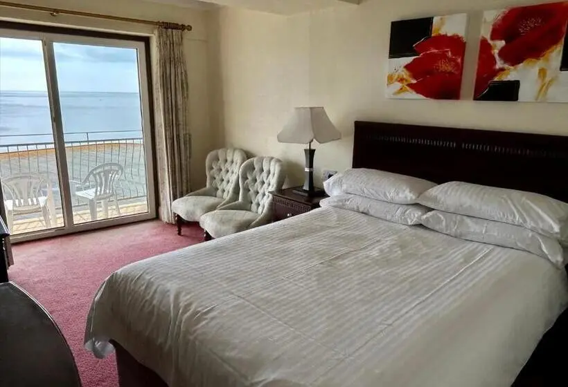 オーシャンビュースタンダードルームバルコニー付き, Sandringham Hotel   Seafront, Sandown   Free Car Ferry