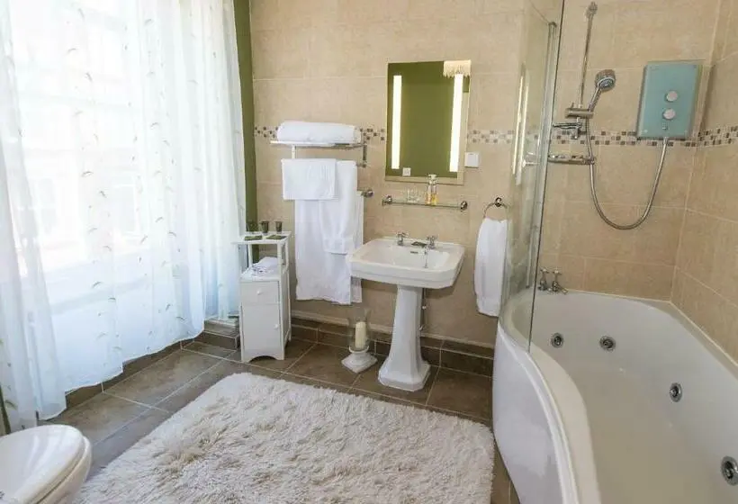 Superior-huone King-vuode, Victoria House Room Only Accommodation