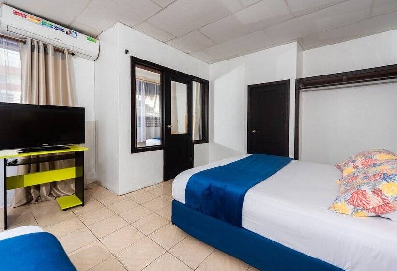 جناح عائلي غرفتين نوم, Hostal North Seymour