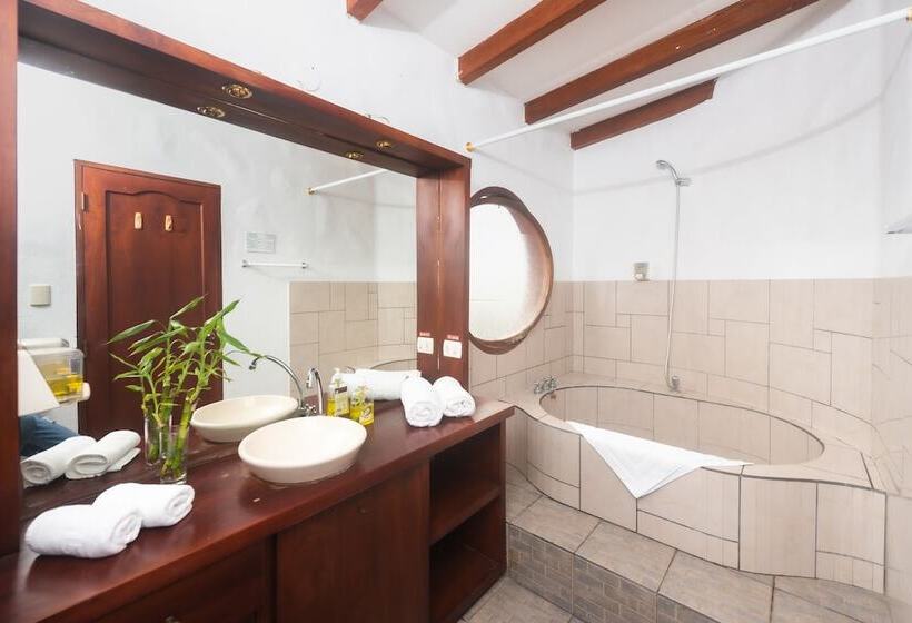 غرفة ديلوكس مطلة على المدينة, Hostal North Seymour