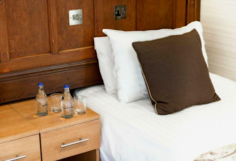 غرفة قياسية, Wagon & Horses