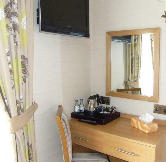 غرفة قياسية لذوى الاحتياجات الخاصة, Wagon & Horses