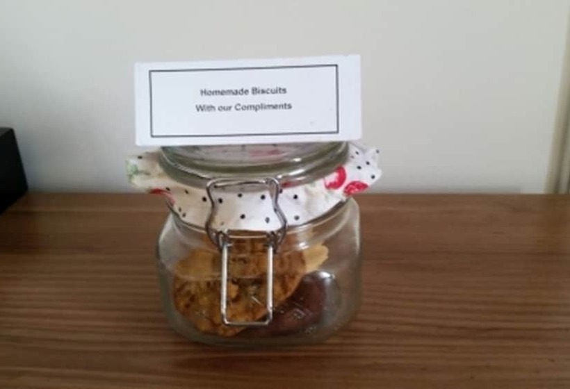 Номер Стандарт, Hanwell House