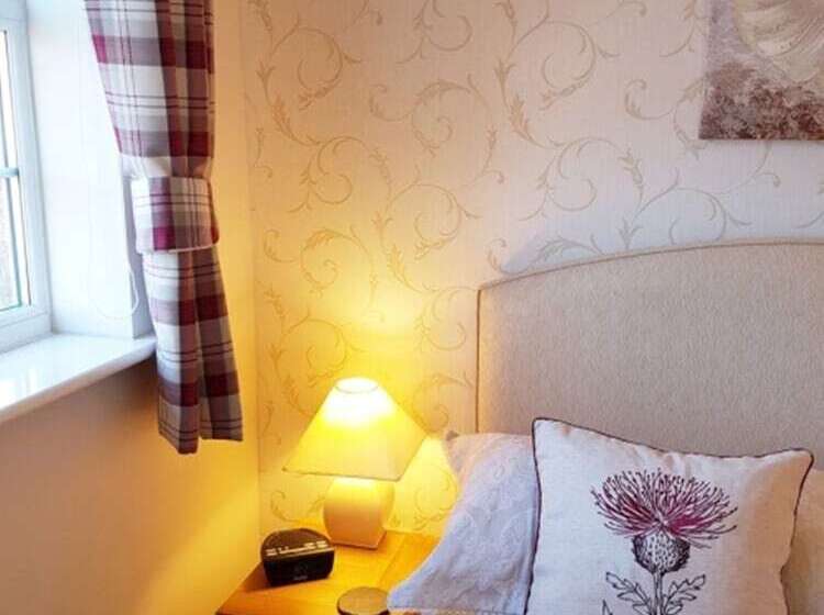 Номер Стандарт, Hanwell House