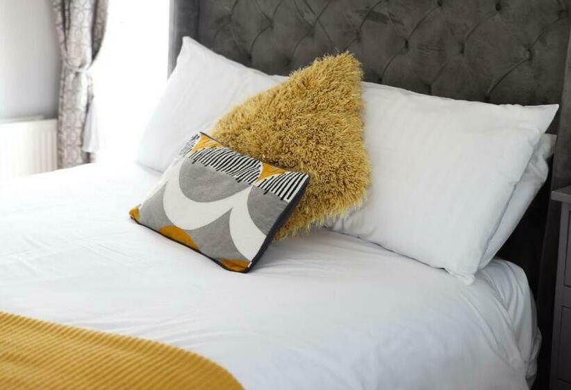 חדר משפחתי דלוקס, Mandalay