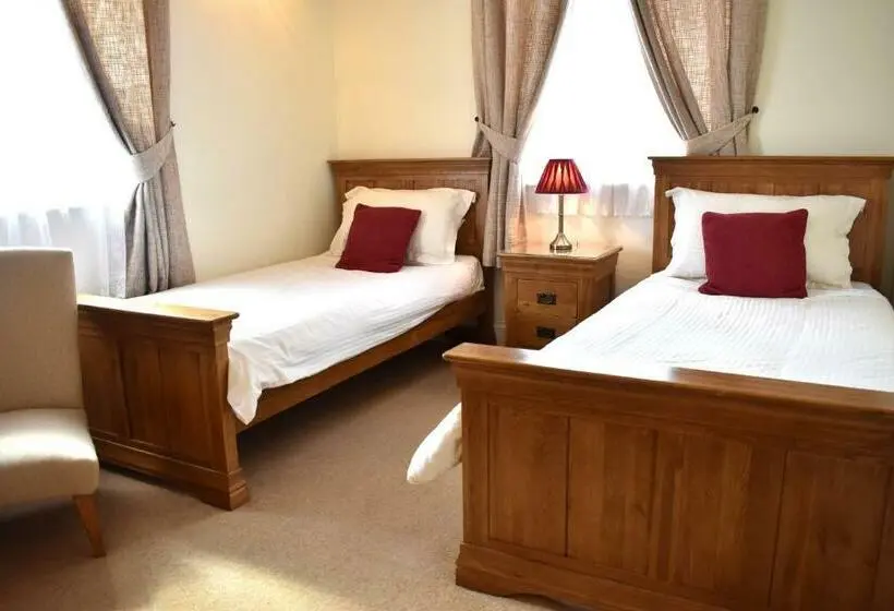 Chambre Quadruple Standard, Newcourt Barton