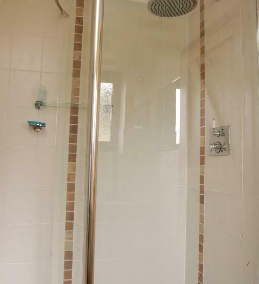 חדר אקזקיוטיב, Upper Neatham Mill