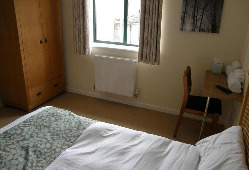 패밀리 룸 공용 욕실, Deangate Motel