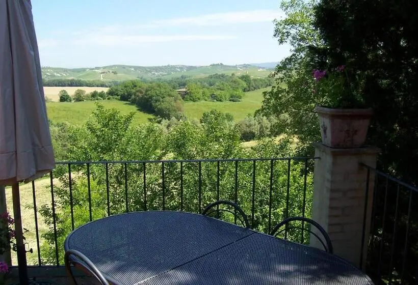 テラスつきの２ベッドルームアパートメント, Agriturismo Il Paradiso