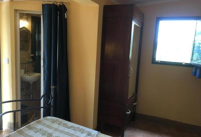 اتاق اکونومی, Agriturismo Il Paradiso