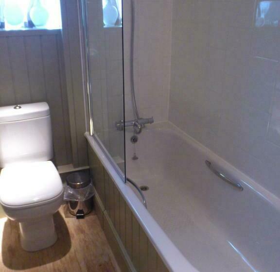 Индивидуальный Номер Классика, Anglesey Arms