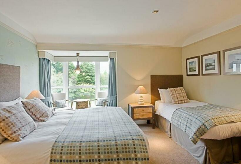 Семейный Номер, Anglesey Arms