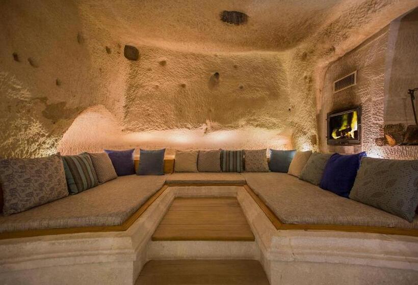 سوییت لوکس, Azure Cave Suites Cappadocia