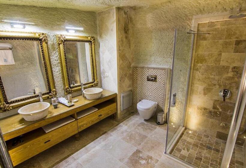 سوییت, Azure Cave Suites Cappadocia